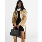 Louis Vuitton Women LV Capucines MM Black Etain Metallic Gray Taurillon Leather - Imagen 11