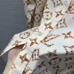 Louis Vuitton Women LV Floral Monogram Pajama Shirt Silk Pink Beige Regular Fit - Bild 9