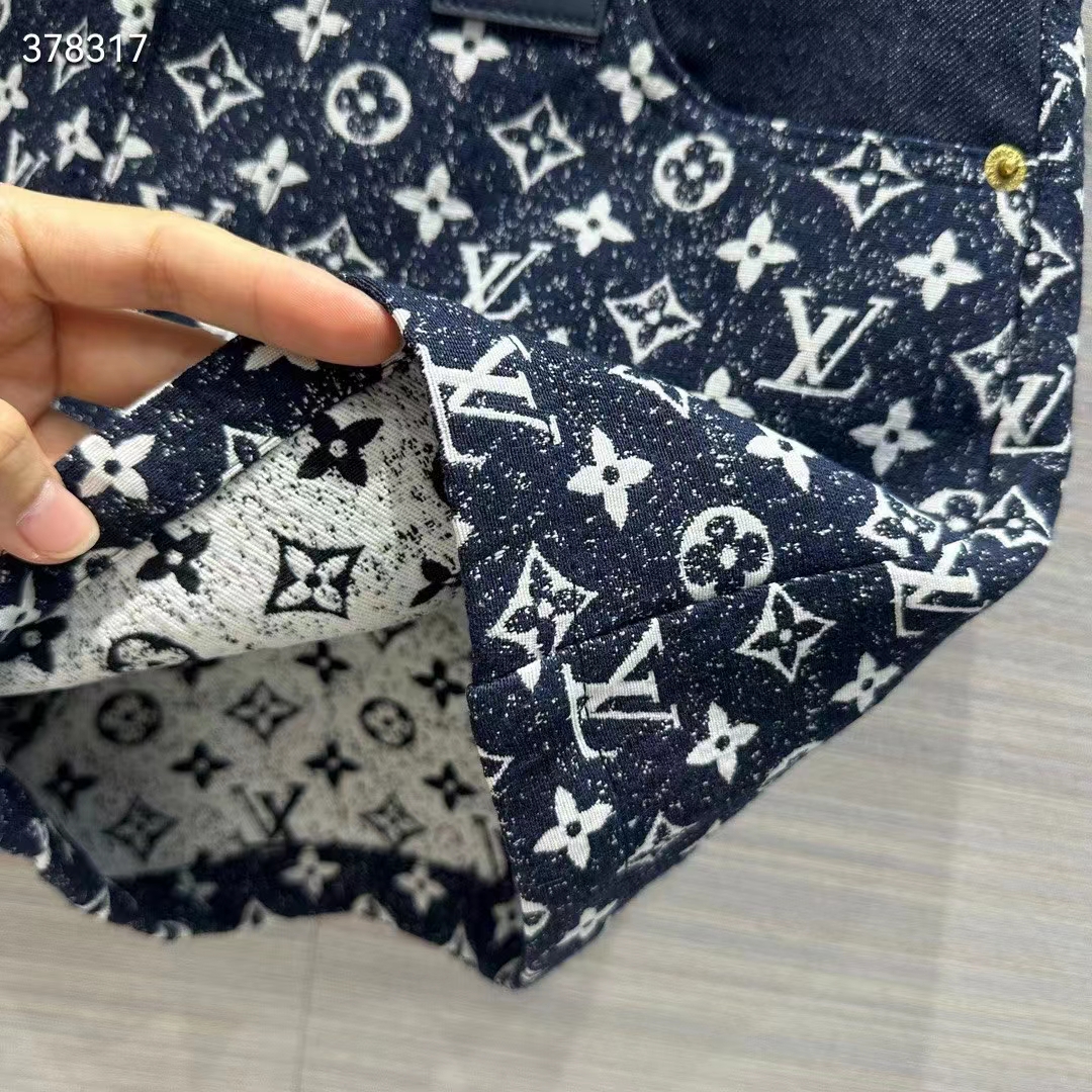 Louis Vuitton Women LV Monogram Denim Mini Shorts Cotton Navy (7)