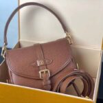 Louis Vuitton Women LV Saumur BB Cognac Brown Epi Grained Cowhide Leather - Imagen 5