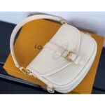 Louis Vuitton Women LV Saumur BB Quartz Epi Grained Cowhide Leather - Imagen 3