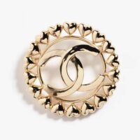 Chanel Women Brooch in Metal (1)