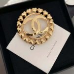 Chanel Women Brooch in Metal - Bild 4
