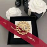 Chanel Women Brooch in Metal - Bild 7