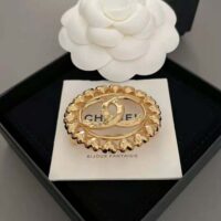 Chanel Women Brooch in Metal (1)