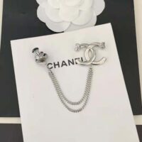 Chanel Women Brooch in Metal and Strass (1)