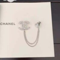 Chanel Women Brooch in Metal and Strass (1)