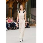 Chanel Women CC Chain Belt Lambskin Glass Pearls Gold-Tone Metal Strass Black - immagine 10