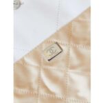 Chanel Women CC Chanel 22 Small Handbag Shiny Calfskin Rainbow Metal White - immagine 9