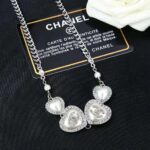 Chanel Women Choker in Metal Glass Pearls and Strass - immagine 8