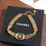 Chanel Women Choker in Metal & Resin - Image 3