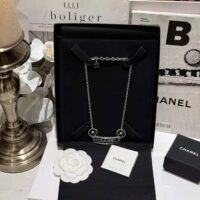 Chanel Women Choker in Metal and Glass Pearls-Black (1)