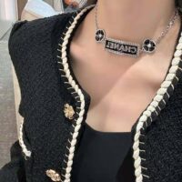 Chanel Women Choker in Metal and Glass Pearls-Black (1)