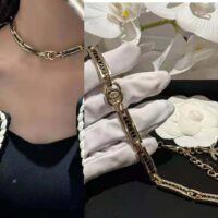 Chanel Women Choker in Metal and Strass (1)