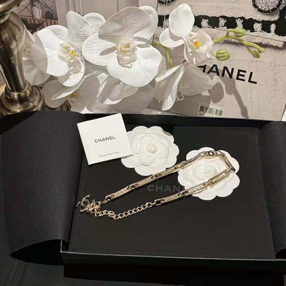 Chanel Women Choker in Metal and Strass (7)