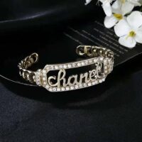 Chanel Women Cuff in Metal Glass Pearls and Strass (1)