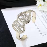 Chanel Women Cuff in Metal and Strass (1)