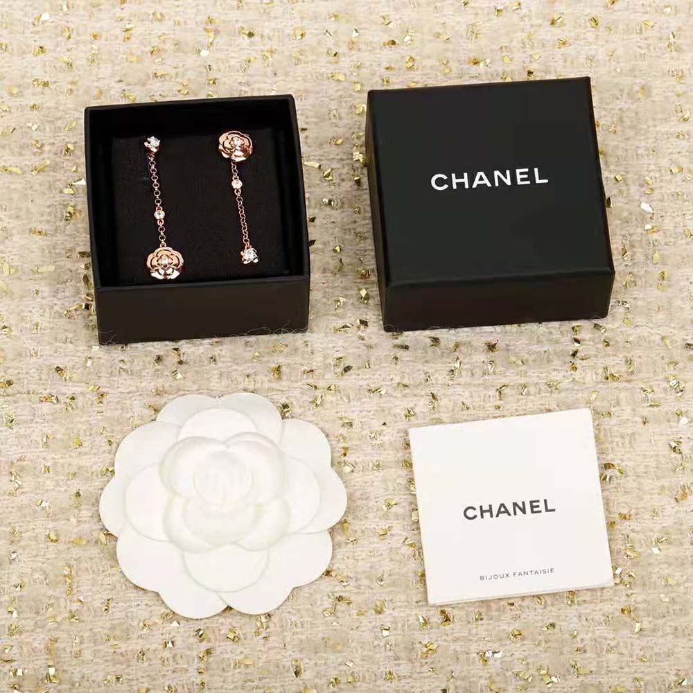 Chanel Women Extrait De Camélia Transformable Earrings (2)