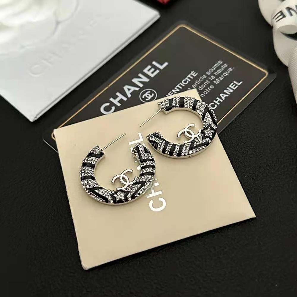 Chanel Women Hoop Earrings in Metal and Strass (6)