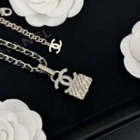 Chanel Women Necklace in Metal Calfskin and Strass (1)