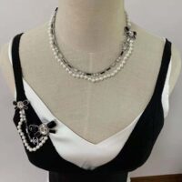 Chanel Women Necklace in Metal Glass Pearls and Strass (1)