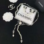Chanel Women Necklace in Metal Glass Pearls and Strass - immagine 2