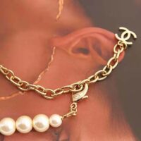 Chanel Women Pendant Earrings in Metal Glass Pearls & Strass (1)