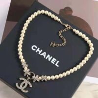 Chanel Women Pendant Earrings in Metal Glass Pearls & Strass (1)