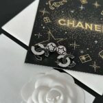 Chanel Women Pendant Earrings in Metal and Strass – Image 8