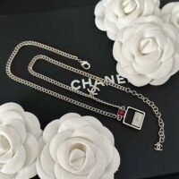 Chanel Women Pendant Necklace in Metal and Strass (1)