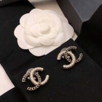 Chanel Women Stud Earrings in Metal and Strass (1)