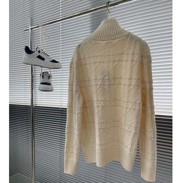 Dior Men CD Dior Icons Sweater White Cashmere Knit Stand Collar All-Over Cannage Motif (9)