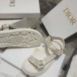 Dior Women CD D-Wave Sandal White Gold-Tone Gradient Butterflies Embroidered Cotton Metallic Thread - Imagen 7