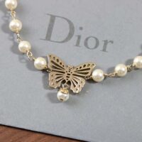 Dior Women Métamorphose Choker Gold-Finish Metal and White Resin Pearls (1)