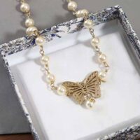 Dior Women Métamorphose Choker Gold-Finish Metal and White Resin Pearls (1)
