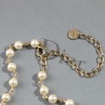 Dior Women Métamorphose Choker Gold-Finish Metal and White Resin Pearls - Image 8