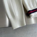 Gucci GG Men Cotton Knit V-Neck Sweater Web Ivory Interlocking G Patch Long Sleeves - immagine 7