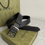 Gucci GG Unisex Rubber-Effect Leather Belt Black Square Buckle 3.3 CM Width - Imagen 5