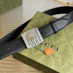 Gucci Unisex GG Belt Gucci Plaque Buckle Black Leather Palladium-Toned Hardware - Image 6
