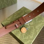 Gucci Unisex GG Belt Gucci Plaque Buckle Brown Leather Palladium-Toned Hardware – Bild 10