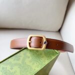 Gucci Unisex GG Belt Rectangular Buckle Cuir Leather Antique Brass Hardware 3 CM Width - Imagen 3
