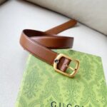 Gucci Unisex GG Belt Rectangular Buckle Cuir Leather Antique Brass Hardware 3 CM Width - Imagen 5