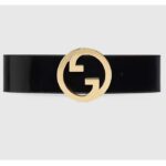 Cintura Gucci unisex GG Blondie Wide in vernice con motivo G intrecciato rotondo, larghezza 7 cm