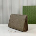 Gucci Unisex Jumbo GG Pouch Dark Green Jumbo GG Leather Zip Closure - Image 5