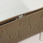 Gucci Unisex Jumbo GG Pouch Dark Green Jumbo GG Leather Zip Closure - Image 8