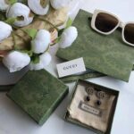 Gucci Women Double G Earrings with Black Crystals - Bild 2