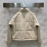 Gucci Men GG Canvas Bomber Jacket Cream Self-Covered Buttons Interlocking G Lined High Neck - Imagen 4