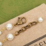 Gucci Women Interlocking G Flower Pearl Bracelet - Image 6