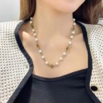 Gucci Women Interlocking G Flower Pearl Necklace - immagine 8