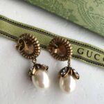 Gucci Women Interlocking G Pearl Earrings – Image 5